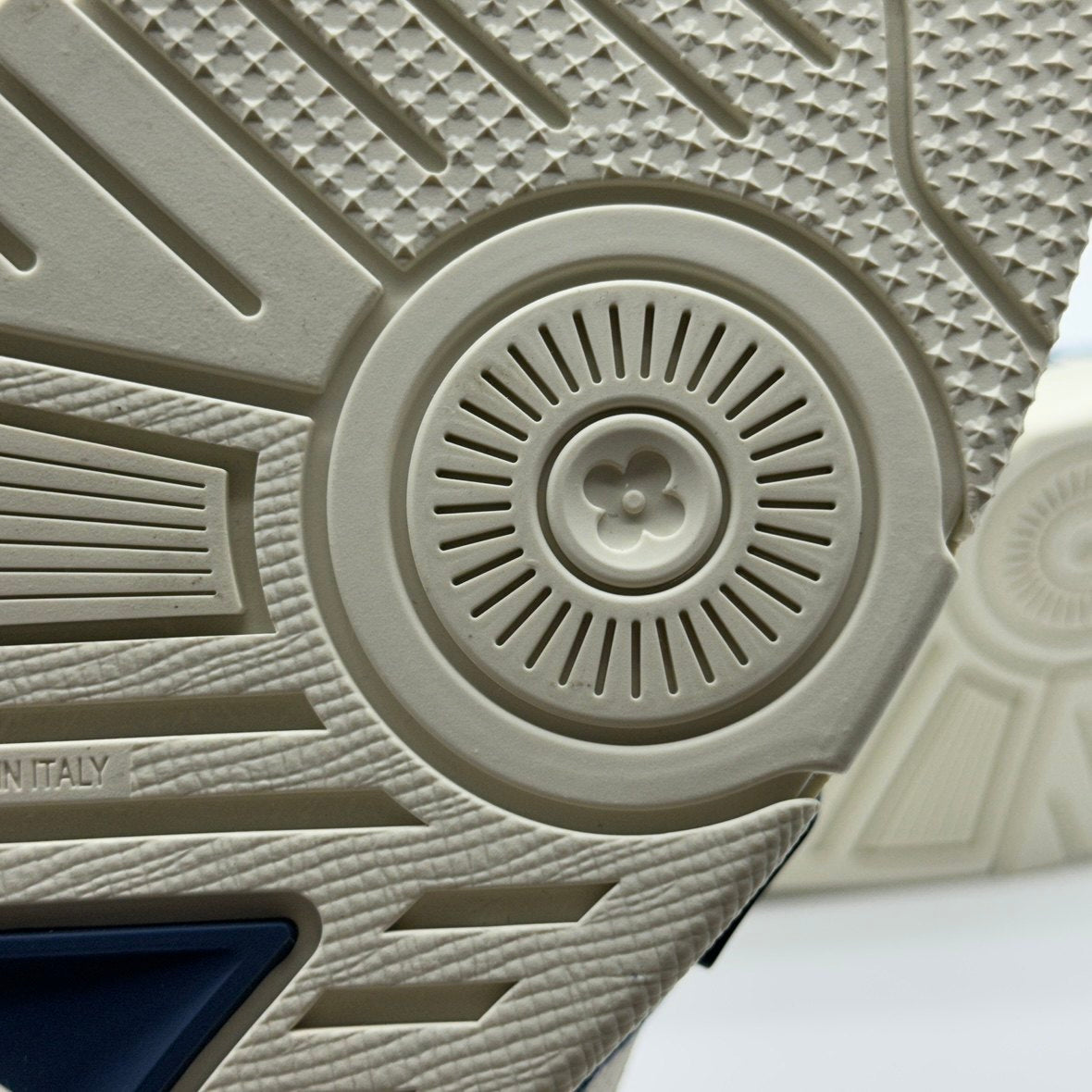 Louis Vuitton Damier LV Trainer Blue White Sneakers