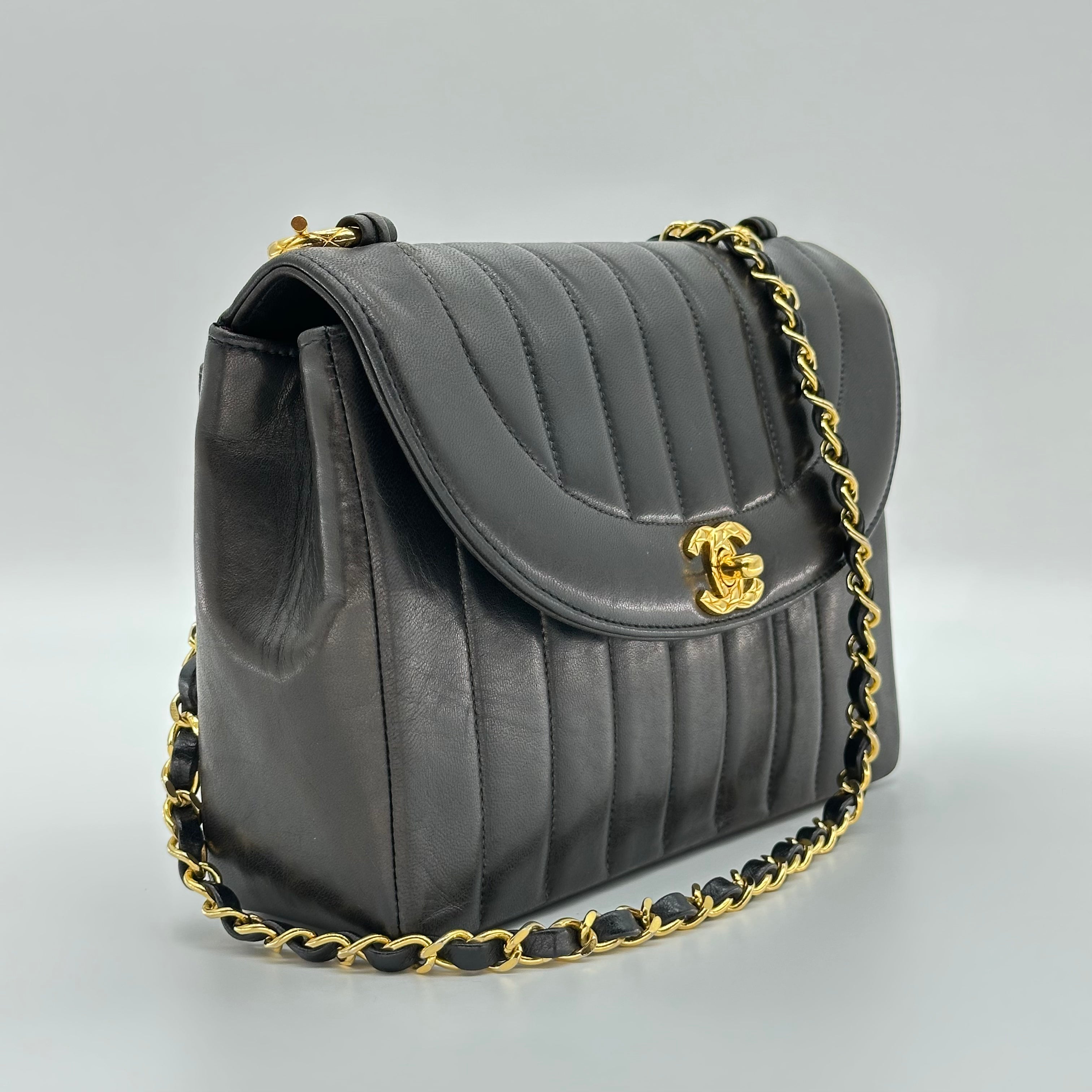 Chanel Vintage Vertical Diana Lambskin Chain Shoulder Bag Black 2 Series