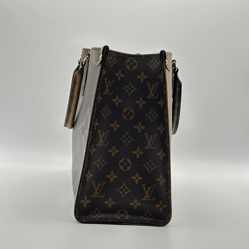 Louis Vuitton Giant Monogram Reverse On the Go MM M45321  Brown There was an RFID response
