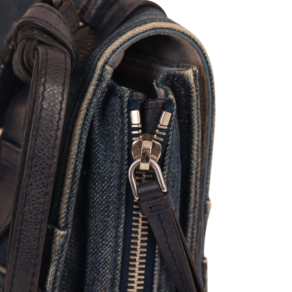 Prada 데님 가죽 숄더 크로스바디 백 더블 벨트 디테일