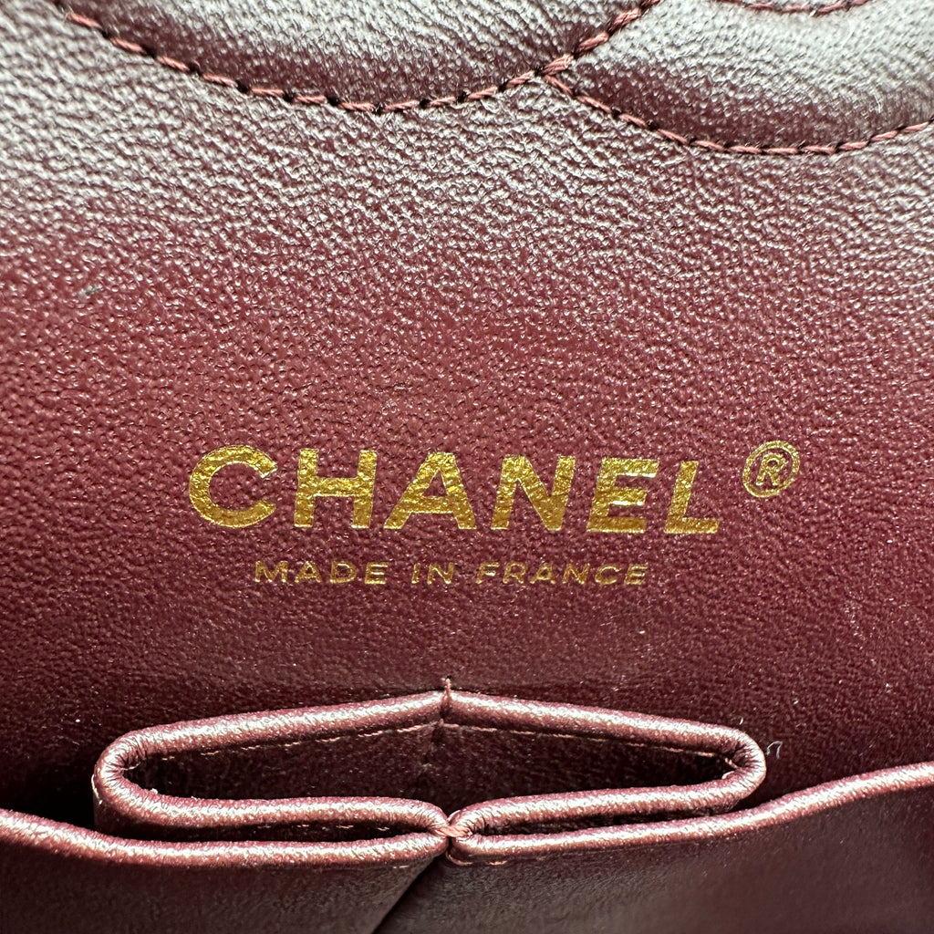 Chanel Matelasse 25 Caviar Skin Double Flap Double Chain Bag Black Gold Metal Fittings 26052533 26XXXXXX A01112