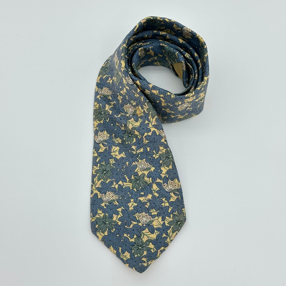 Cravate vintage en soie Hermès – Imprimé rétro classique Style professionnel élégant 100 % soie