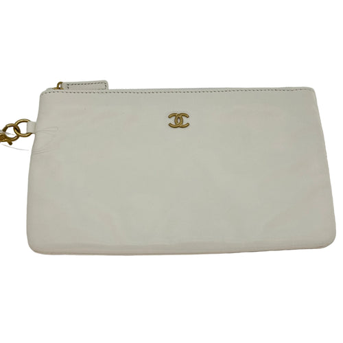 CHANEL 22 Small AS3260 Shiny Calfskin White Gold Hardware Chain Shoulder Bag