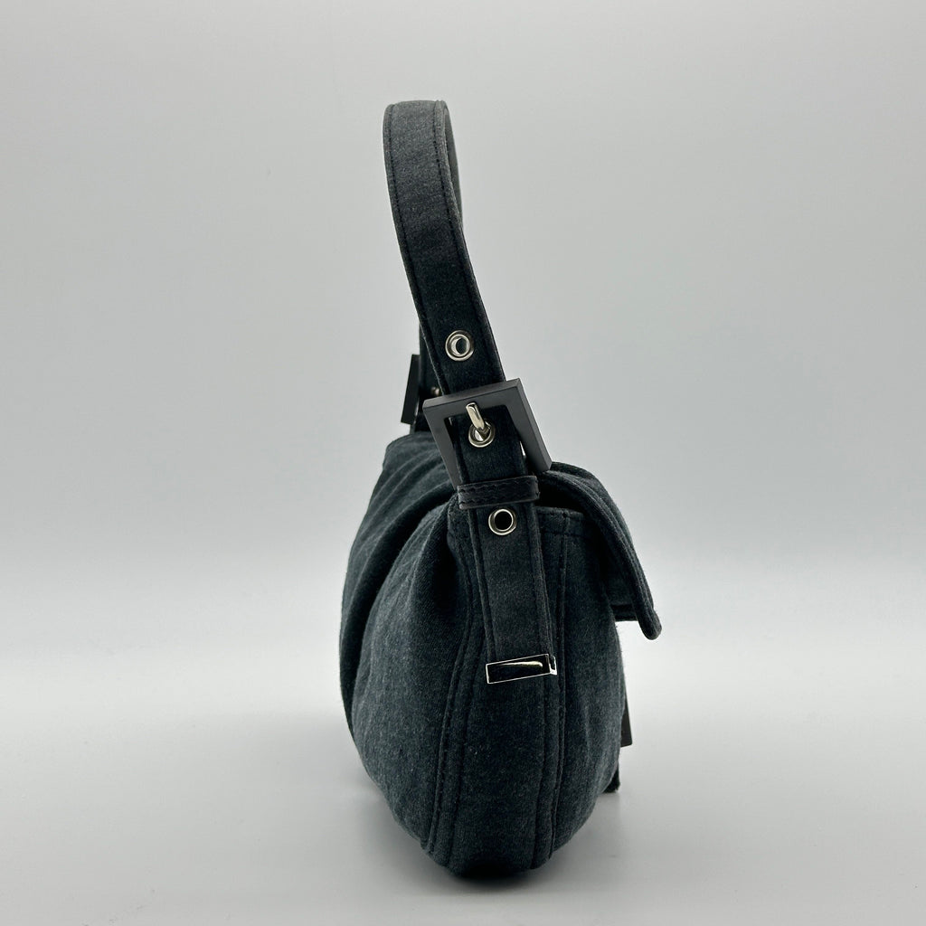 fendi vintage baguette shoulder bag