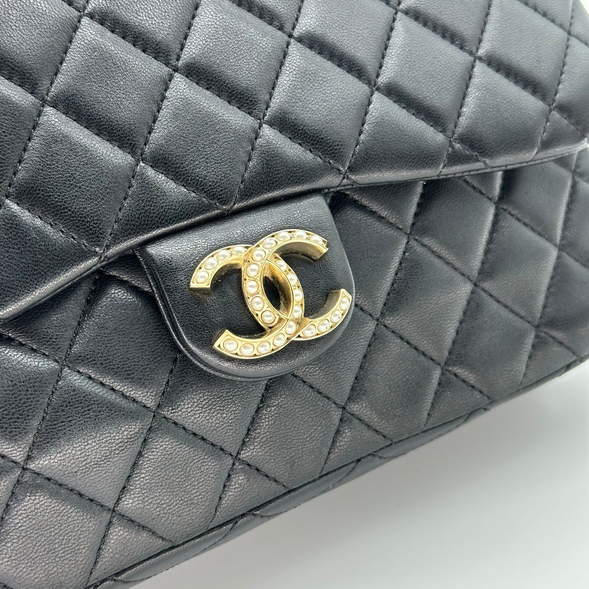 Chanel Westminster Matelasse Lambskin Faux Pearl Chain Shoulder Bag Black Gold Series
