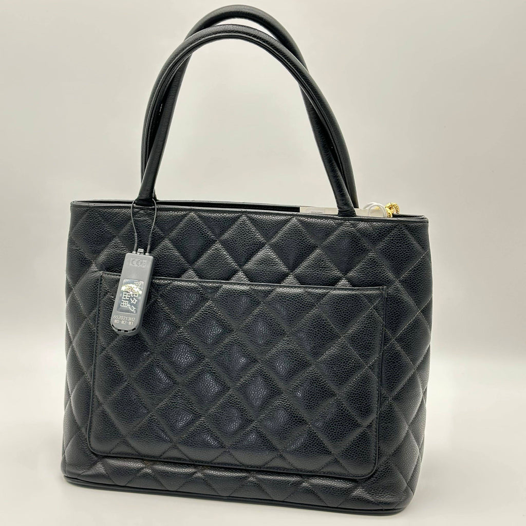Chanel Reissue Tote Hilton Style Caviar Leather Shoulder Handbag Black Gold Hardware 5 Series Vintage