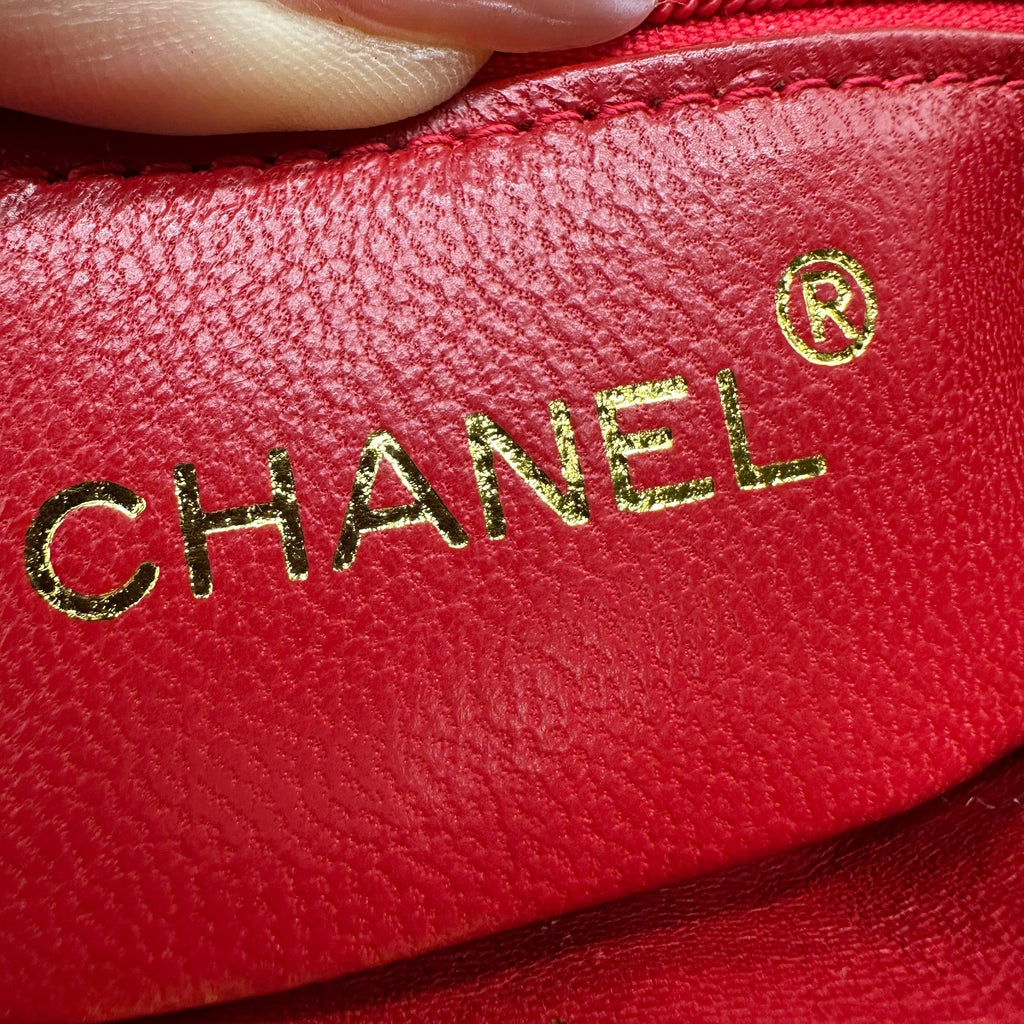 Chanel Matelasse Satin Chain Shoulder Bag Black Gold Metal Fittings