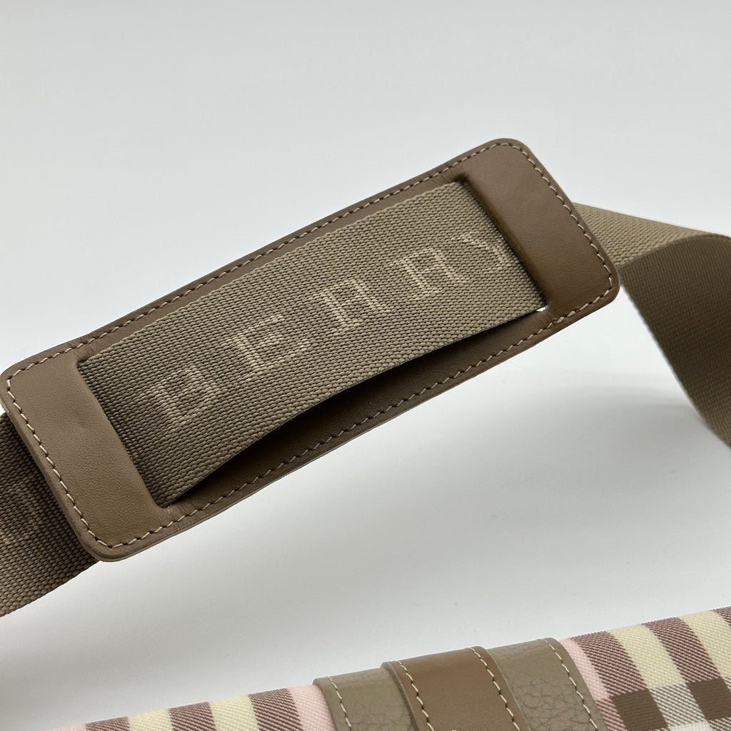 burberry candy check lola pink