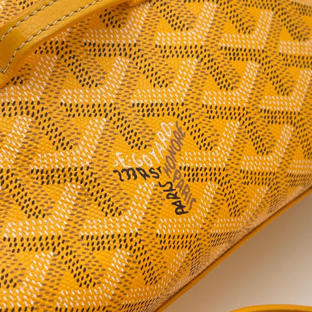 Goyard Saigon Mini Soft Wooden Handle Handbag Canvas and Leather 2-Way Shoulder Bag Yellow