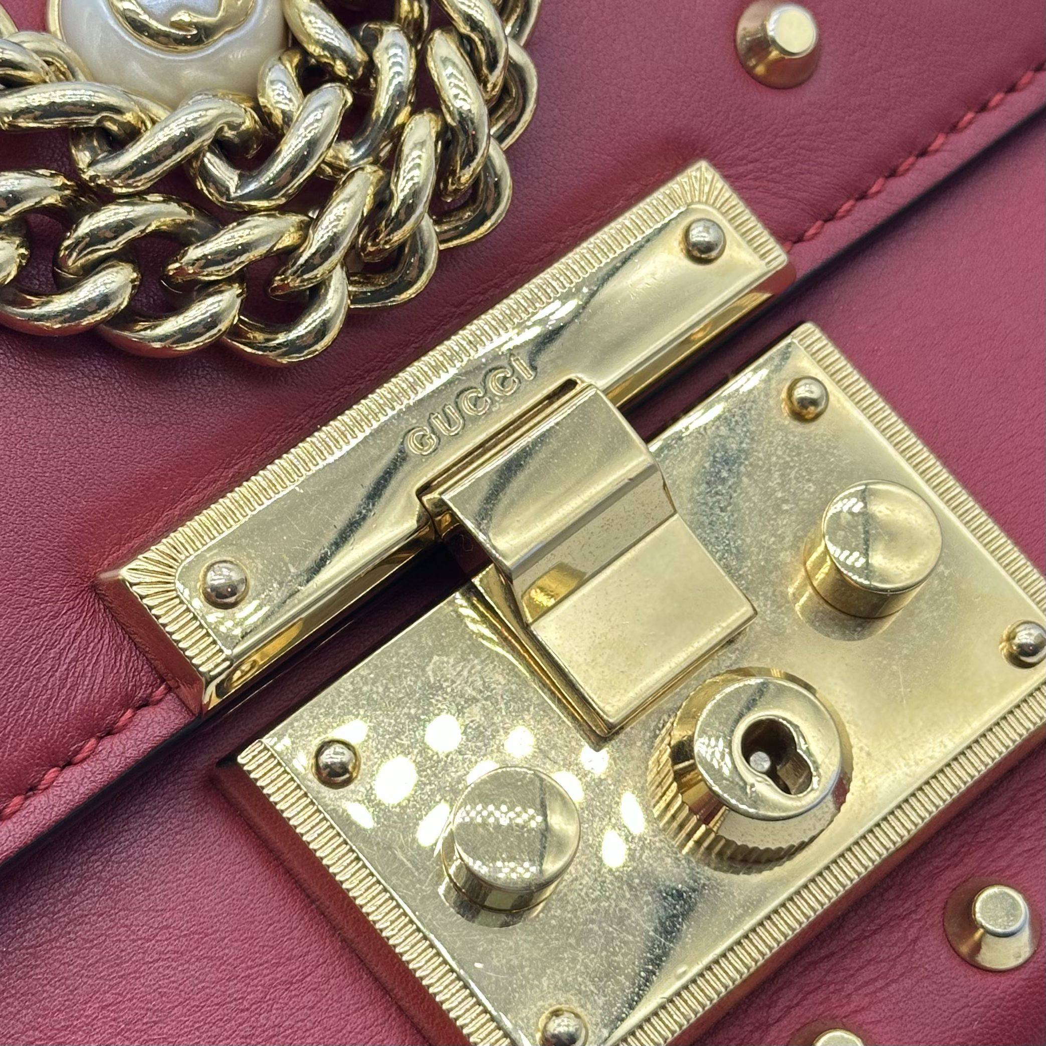 Gucci Padlock Pearl Embellished Chain Shoulder Crossbody 2Way