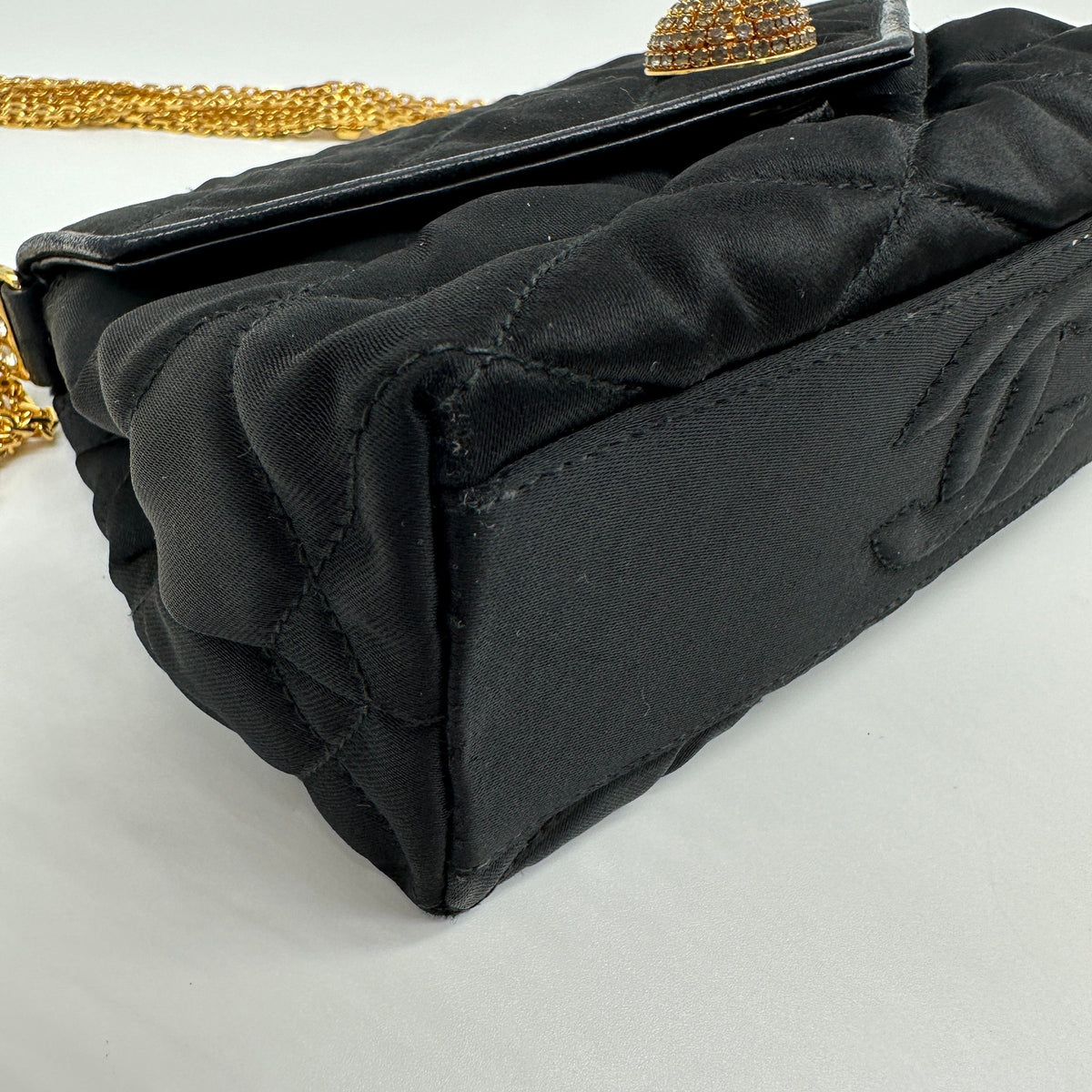 Chanel Matelasse Satin Chain Shoulder Bag Black Gold Metal Fittings