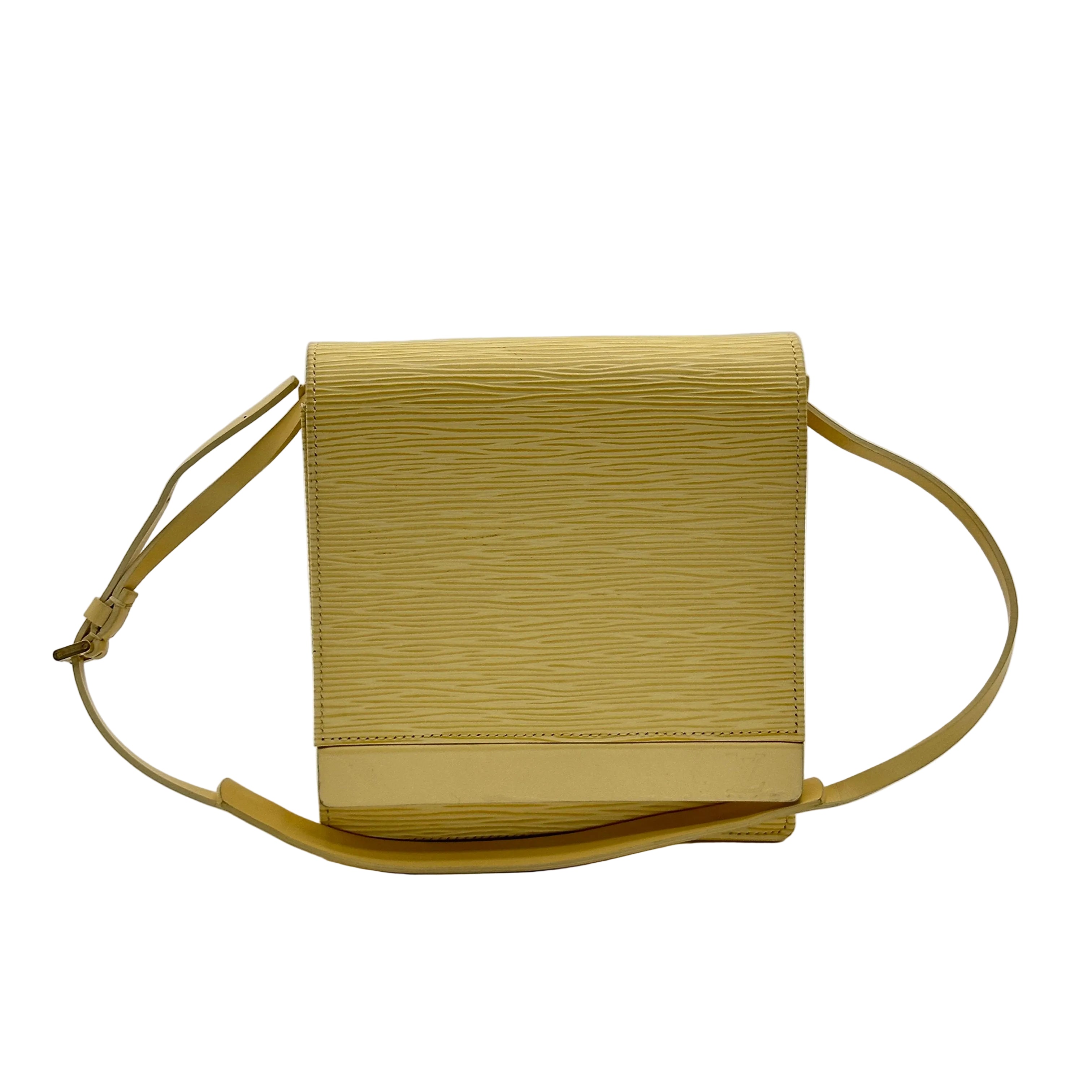 LOUIS VUITTON  M5293A epi biarritz vanille square shoulder bag vanilla leather
