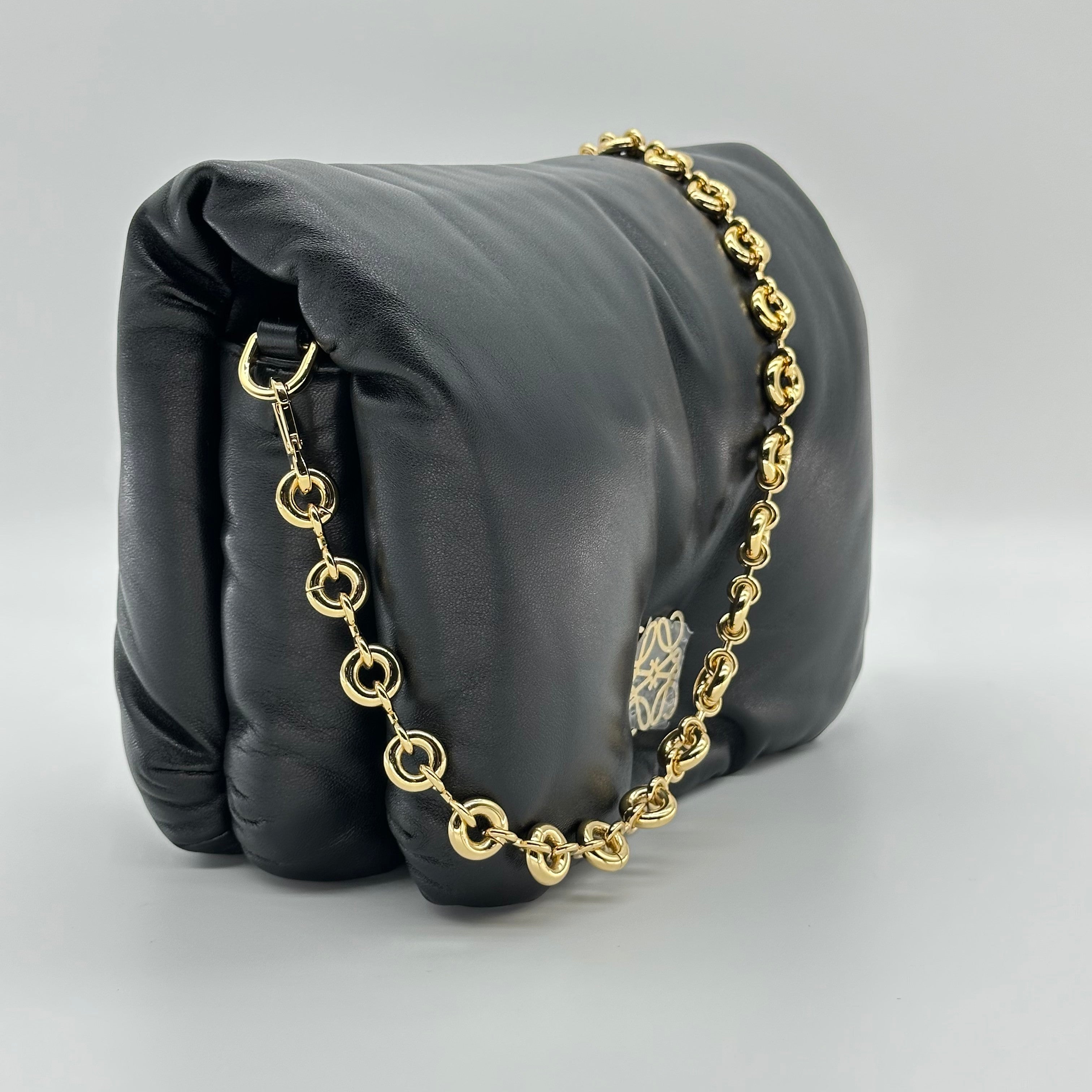 Loewe Anagram puffer Leather Chain Shoulder Bag Black