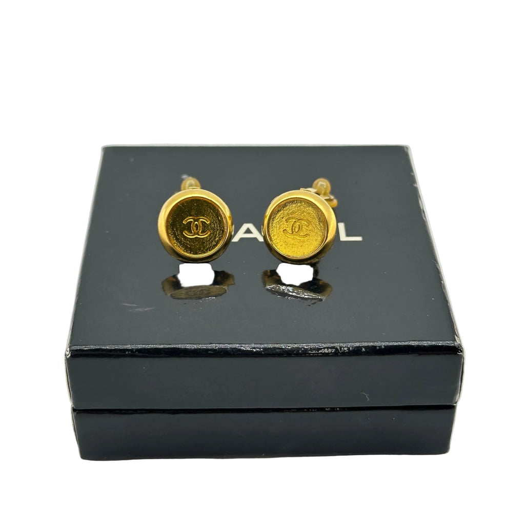 Chanel 99A Gold Coco Mark Round Clip-On Earrings
