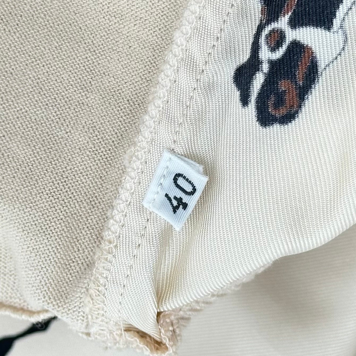 Hermes Vintage Horse Racing Motif Knit Polo Top Shirt Size 40 100%Silk 100%Cotton