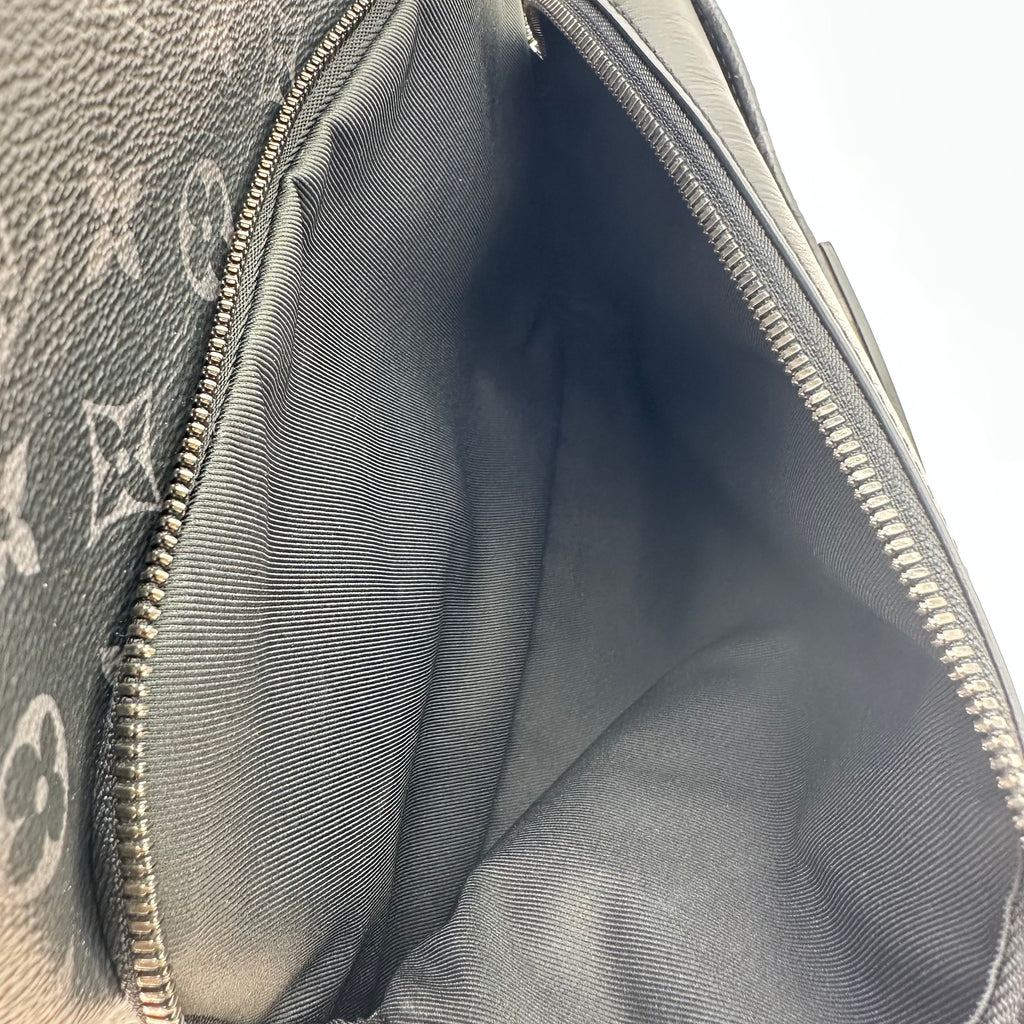 Louis Vuitton Discovery Rucksack Monogram Canvasm Eclipse PM Schwarz