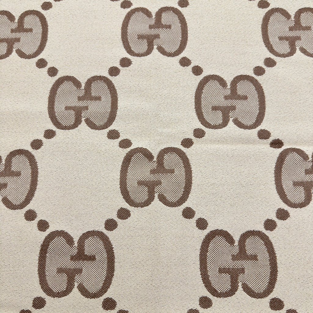 Gucci 581537 GG jacquard Scarf Wool Brown x beige Wears Lint on fabric Creases smells