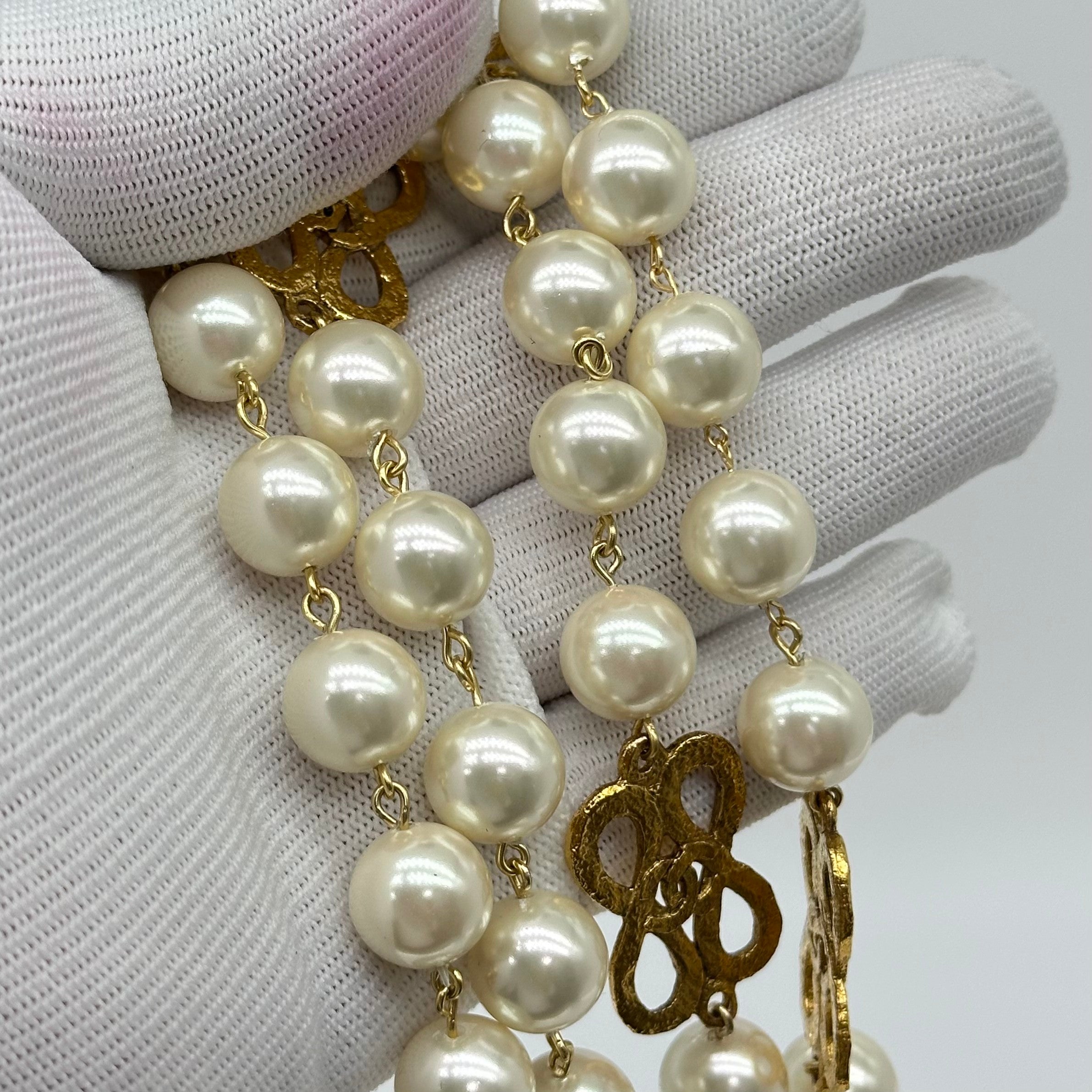 Chanel Coco Mark Gold Pearl Necklace
