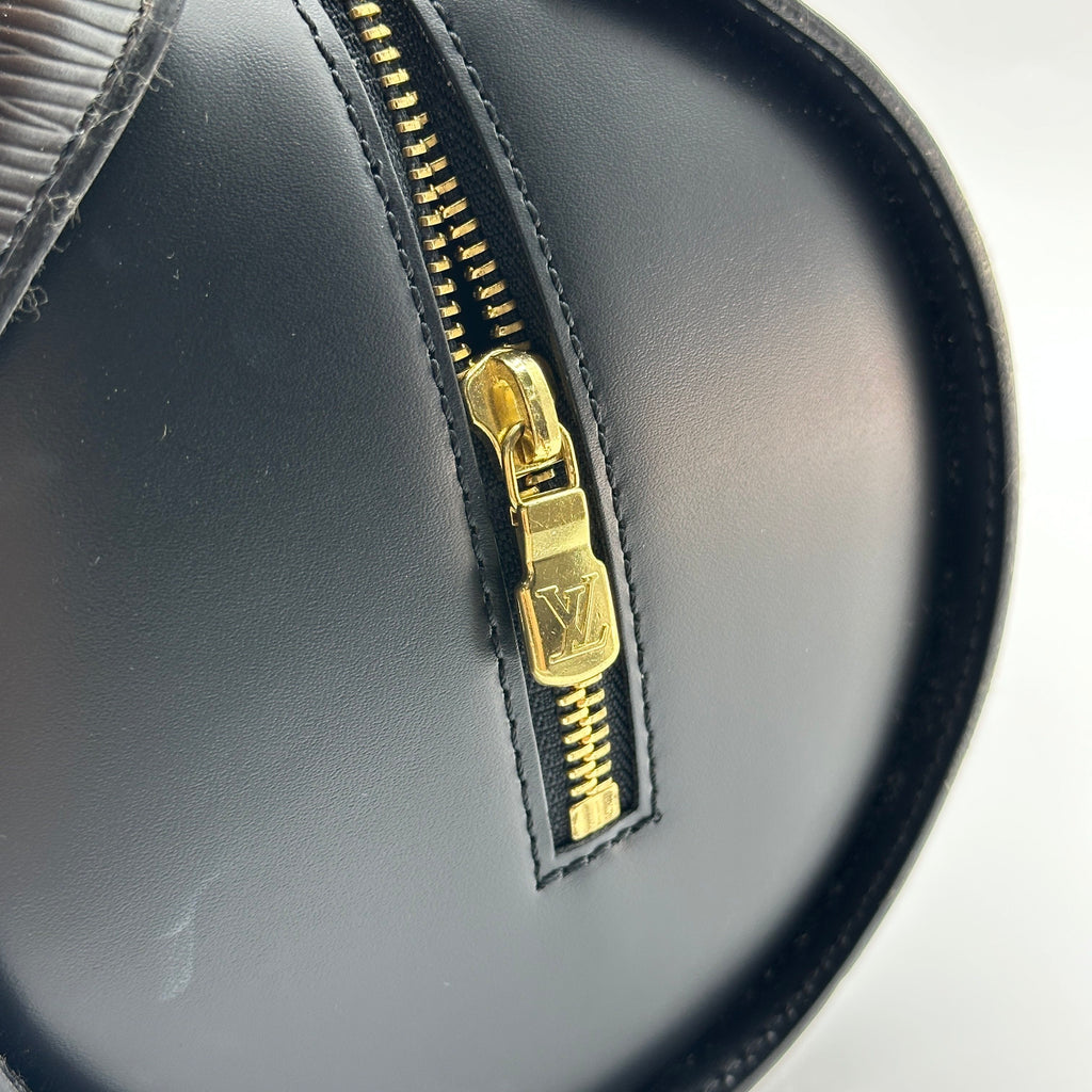 Louis Vuitton Epi Soufflot Black Handbag M52862