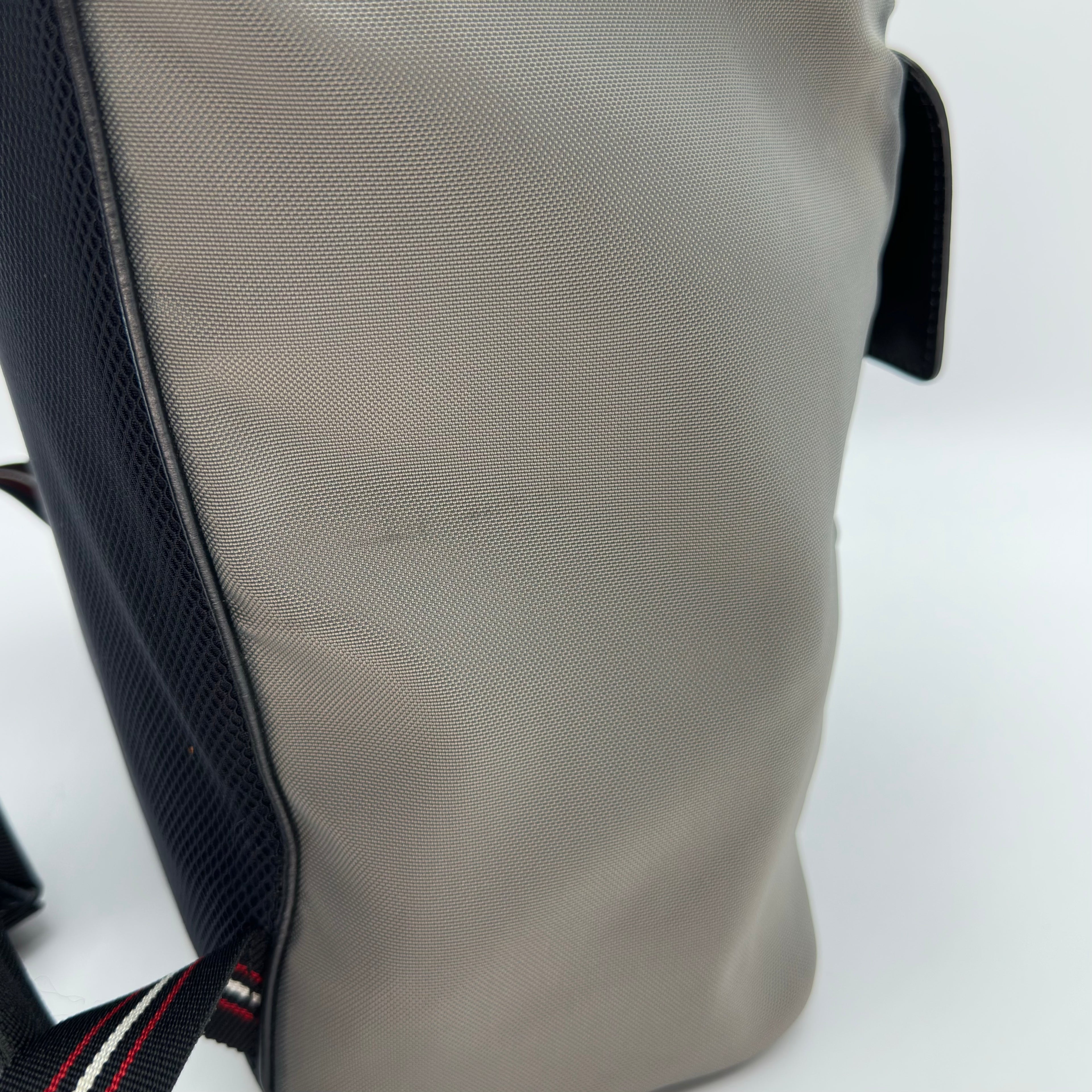 SAC A DOS DIOR HOMME MOTION EN NYLON GRIS ET CUIR NOIR GREY BACKPACK