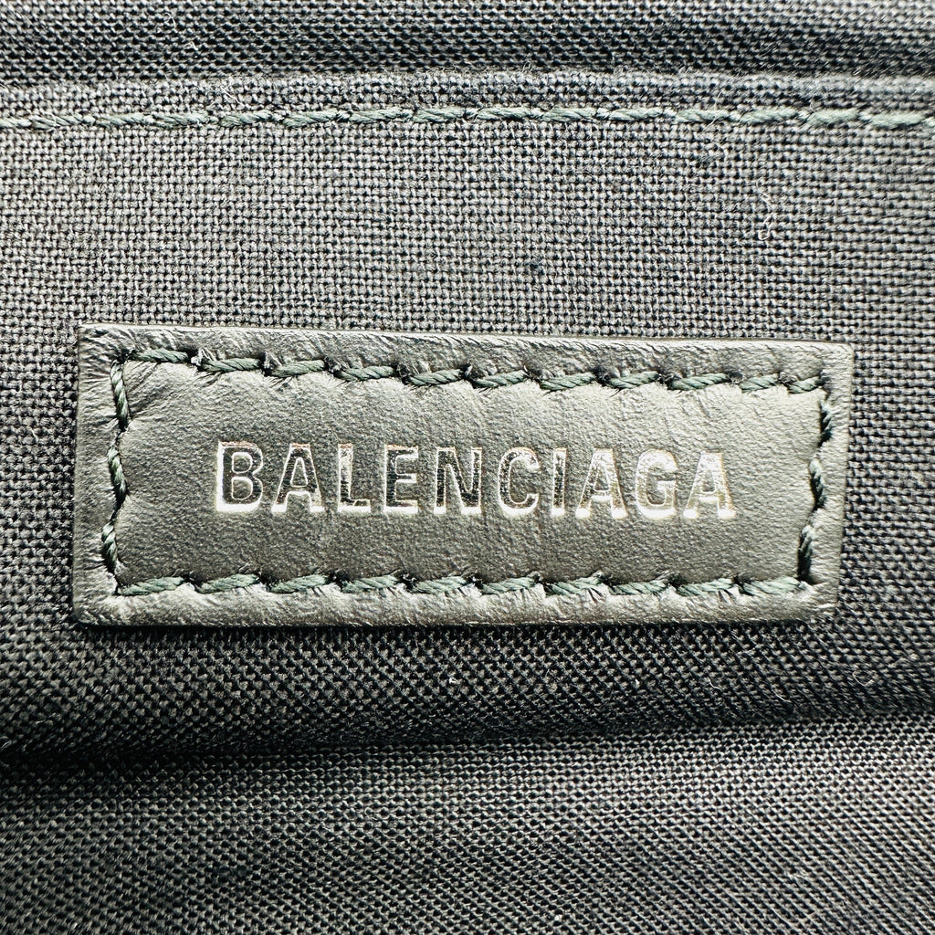 Balenciaga Cotton Canvas and Leather Navy Clip M Beige and Black Clutch Bag