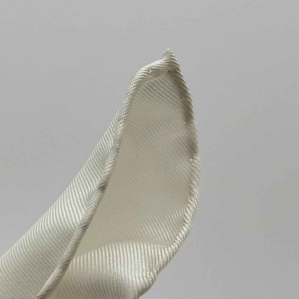 Hermes Carré 90 „SPRINGS“ Seidenschal 100 % Seide