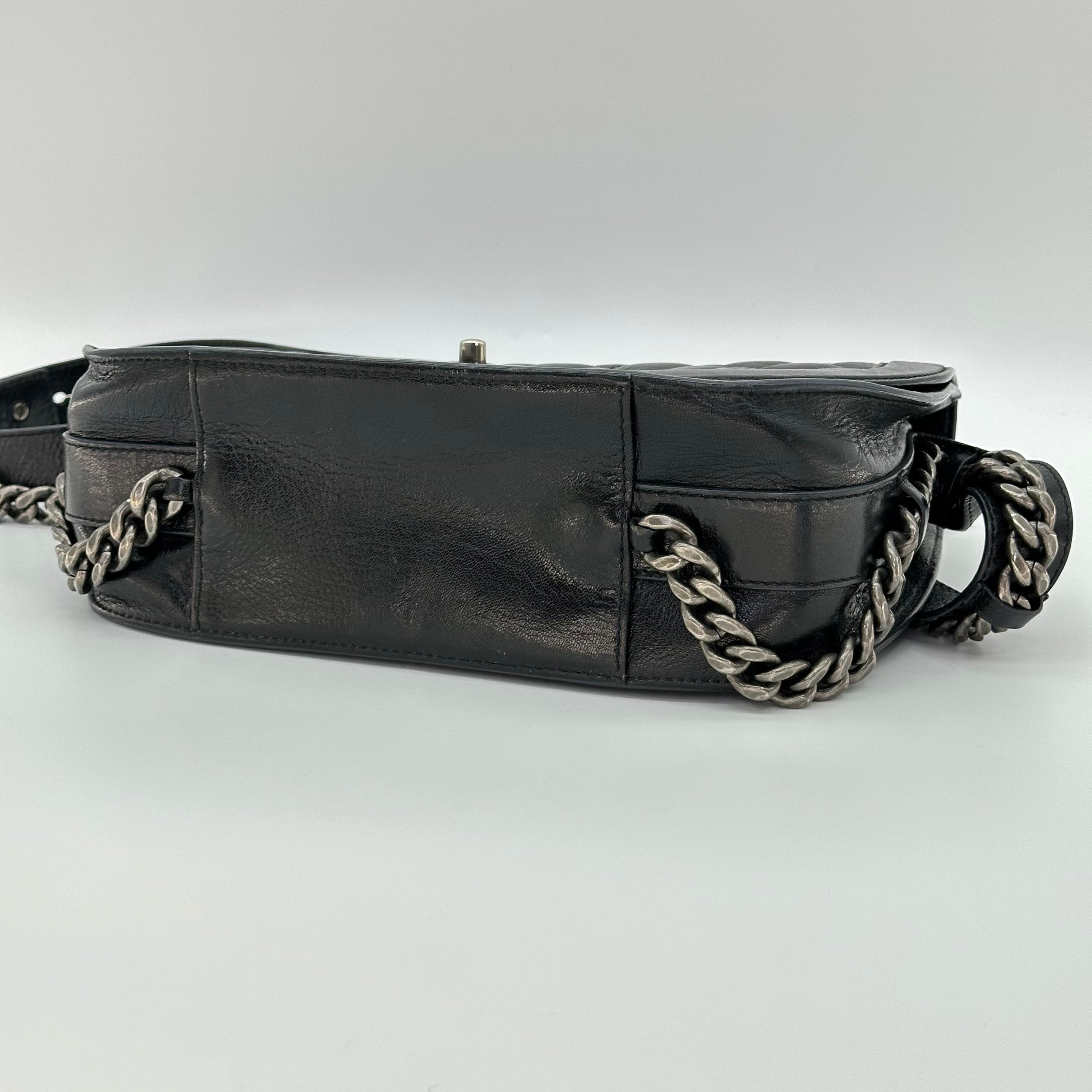 Chanel Double Chained Saddle Goatskin Leather Messenger Bag Black 21 Series