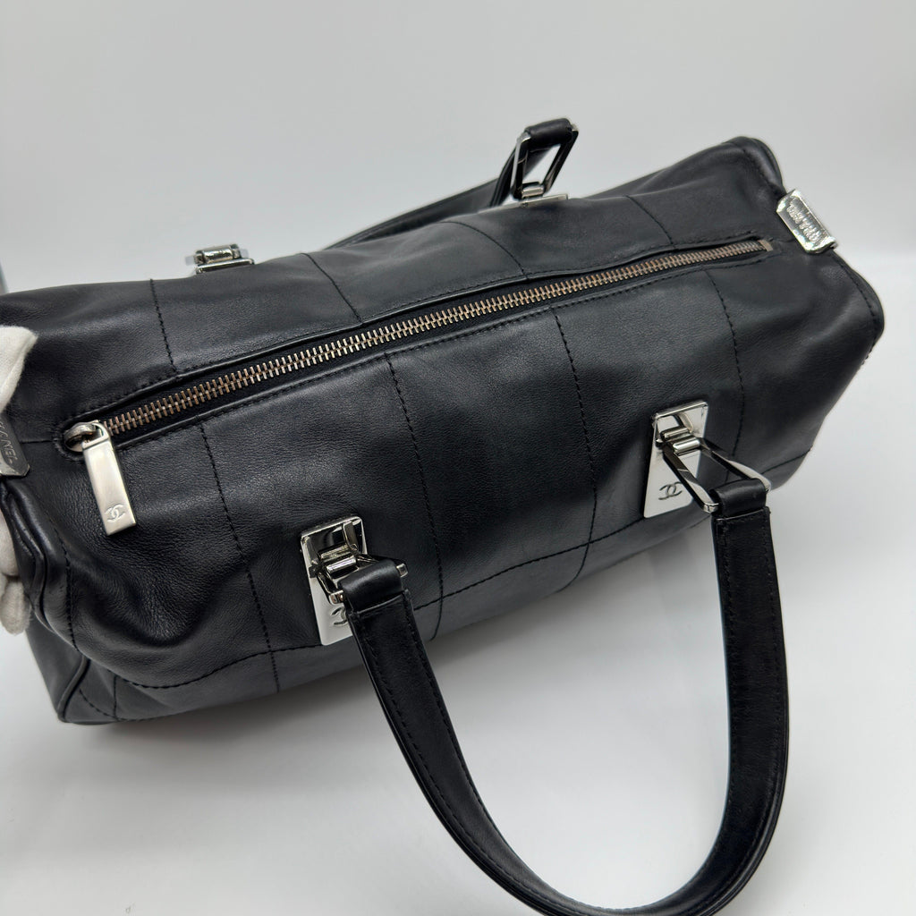 Chanel Chocolate Bar Quilted Leather Black Handbag