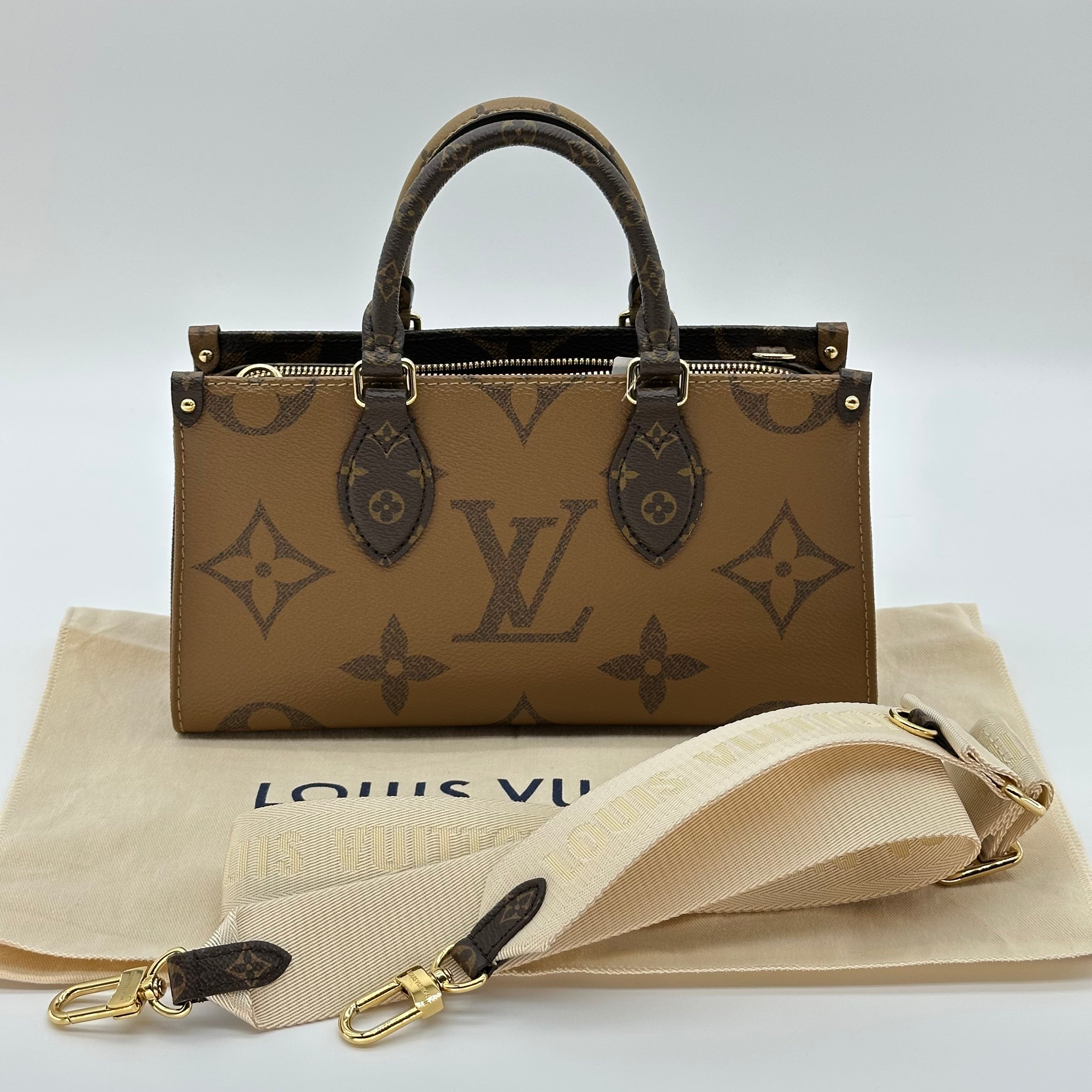 Louis Vuitton Monogram Reverse OnTheGo EW M46653 RFID