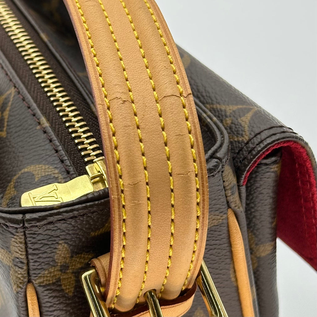 Louis Vuitton Viva Cite MM Shoulder Bag Monogram Canvas M51164