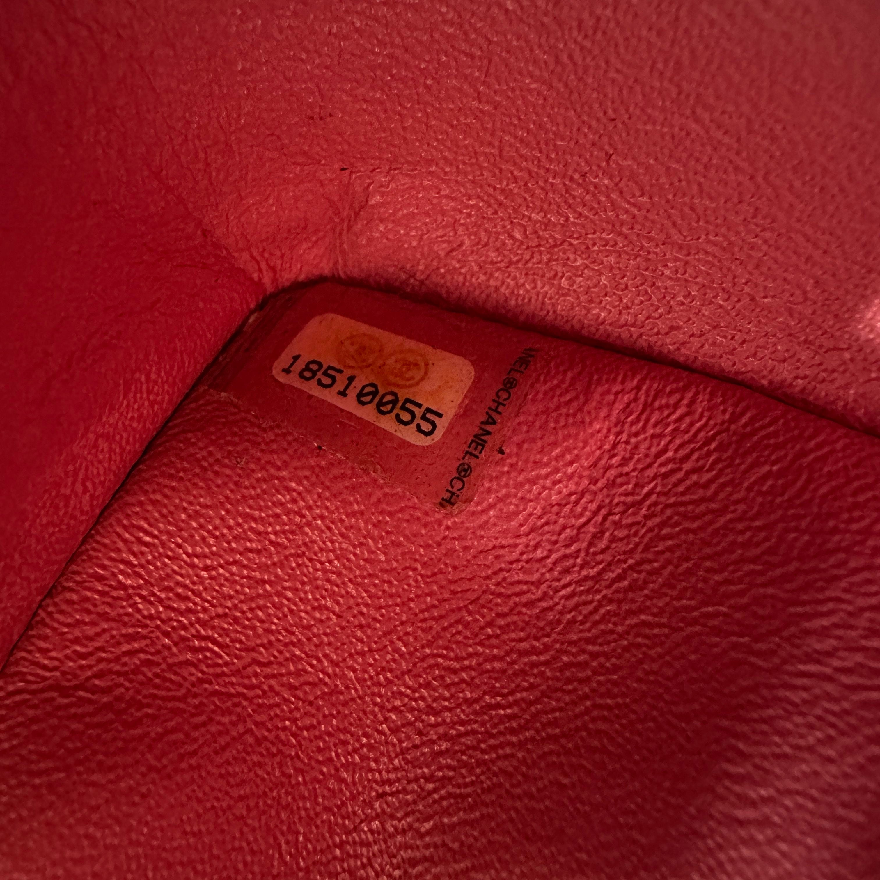 chanel lambskin pink leather classic flap bag  Jumbo Double Flap crossbody