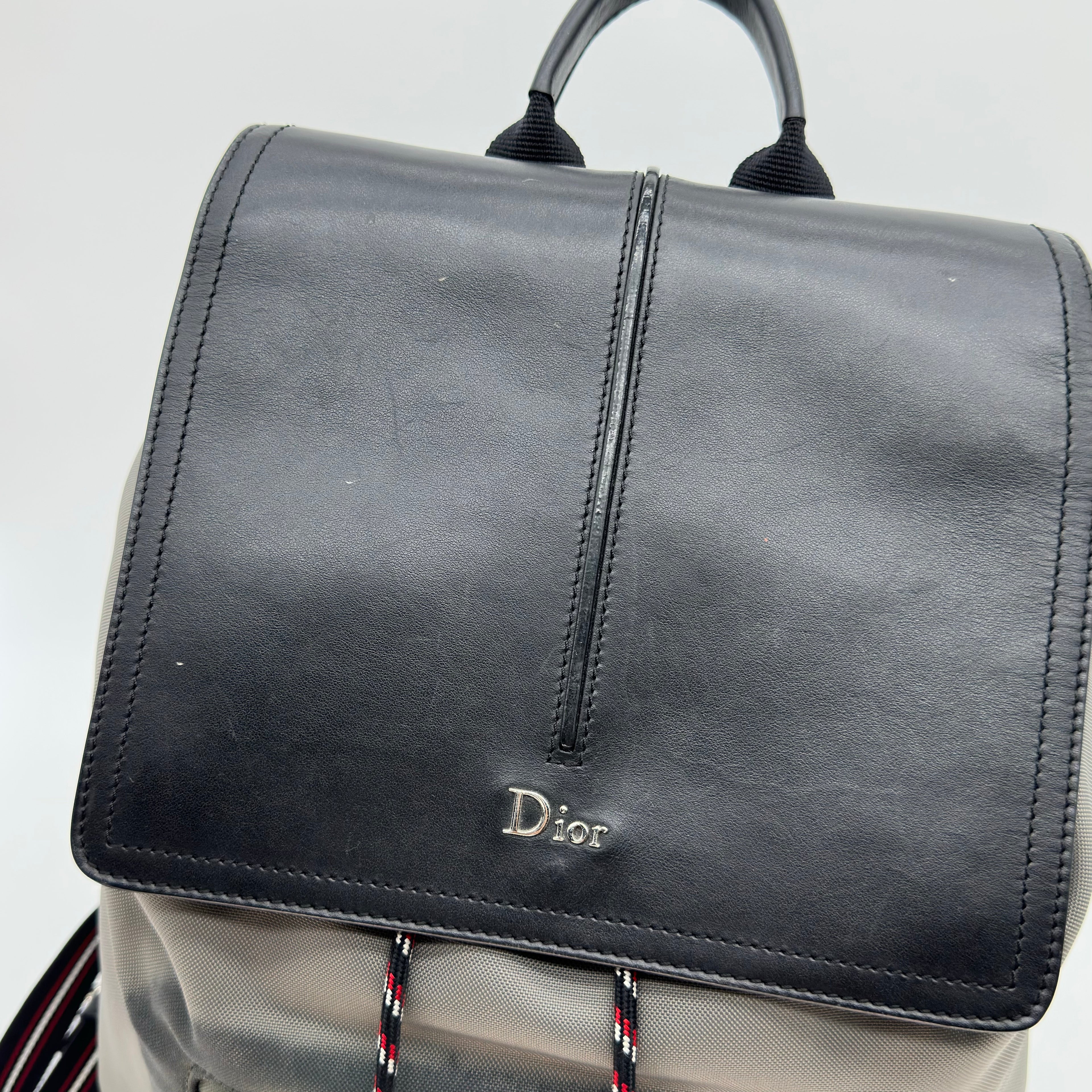SAC A DOS DIOR HOMME MOTION EN NYLON GRIS ET CUIR NOIR GREY BACKPACK