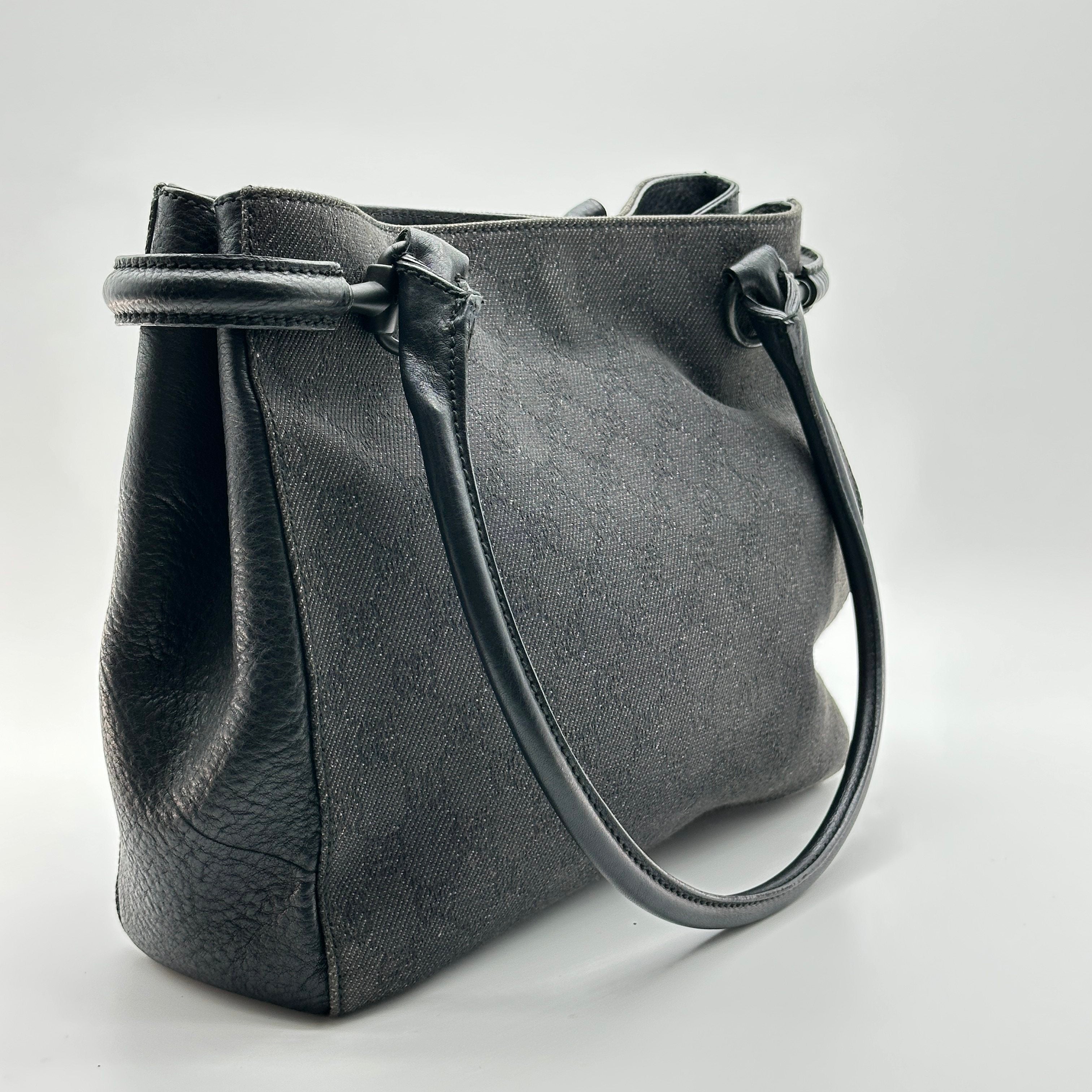 gucci gg canvas leather tote bag vintage top handle black