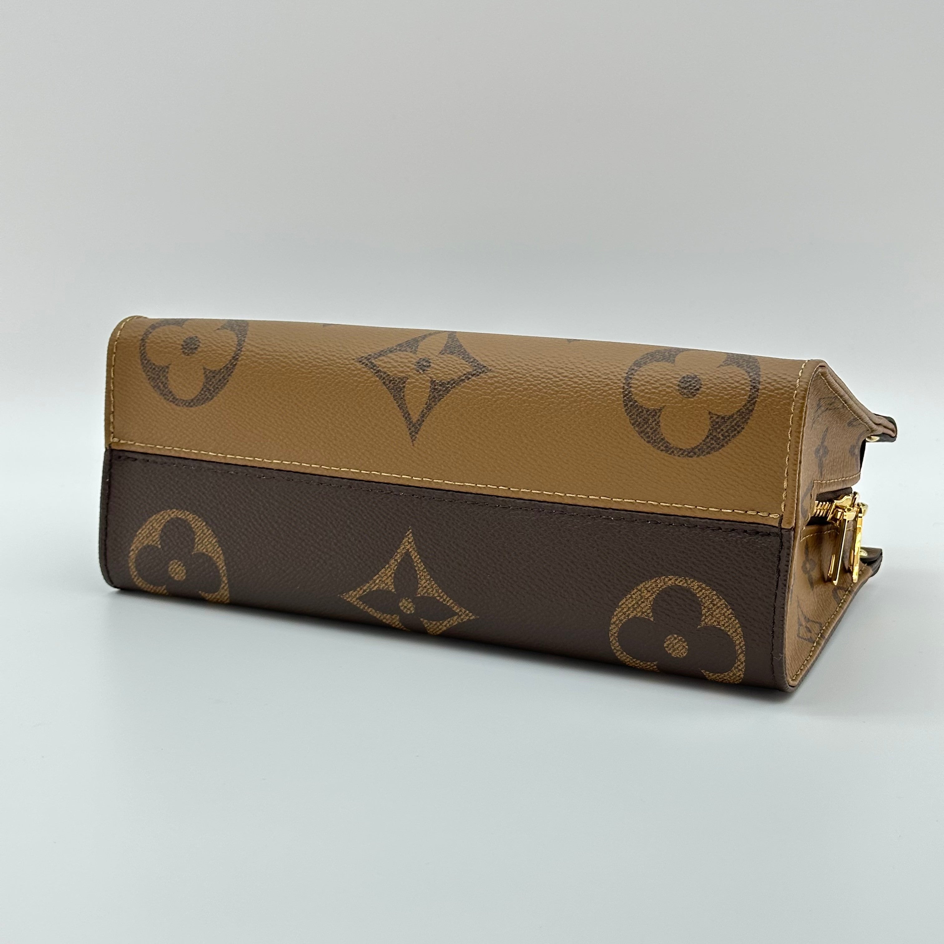 Louis Vuitton Monogram Reverse OnTheGo EW M46653 RFID