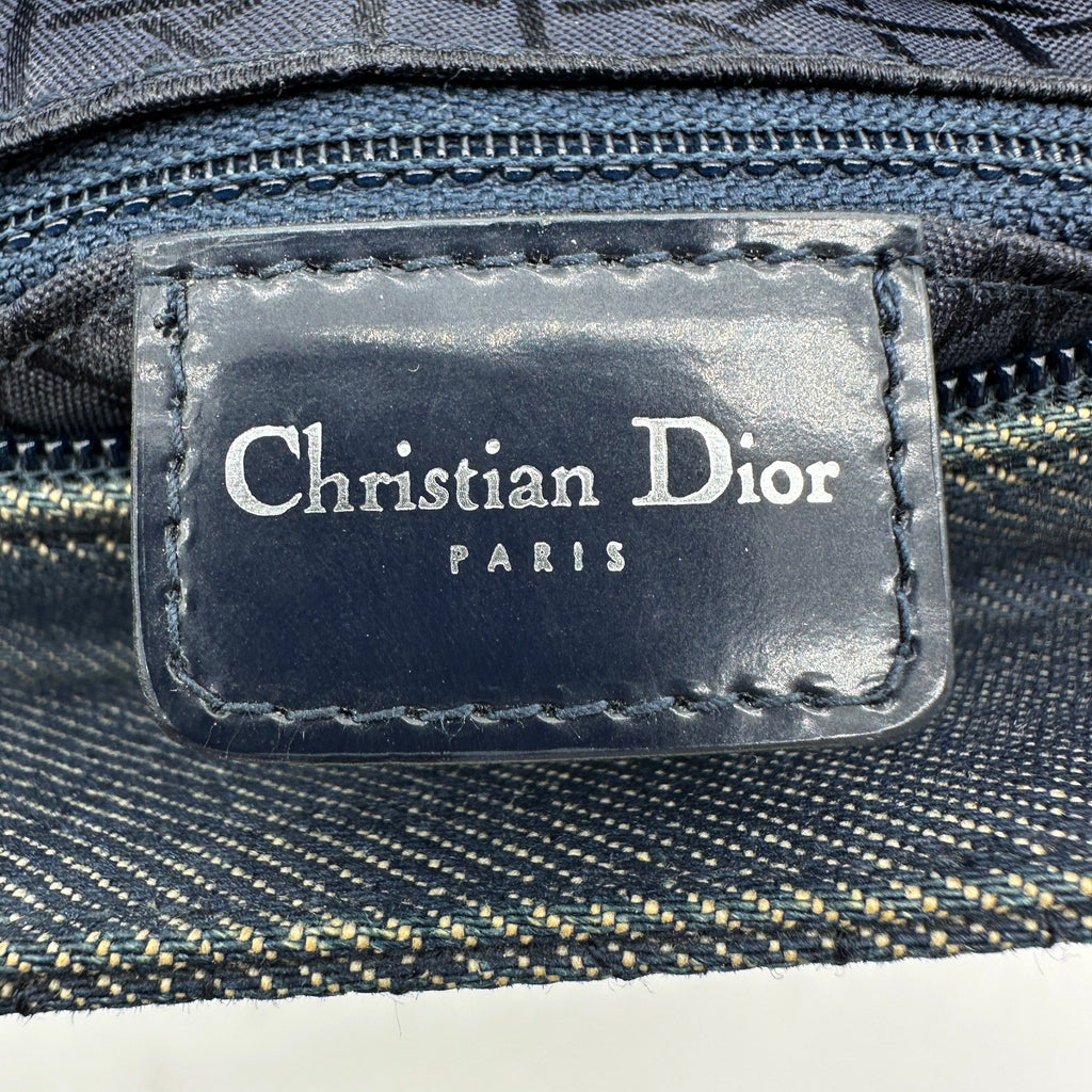 christian Dior lady Dior  cannage large denim patent leather 2 way handbag navy blue open papers