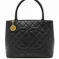 Chanel Reissue 托特包小羊皮金色吊饰巴黎希尔顿风格手提包 6 系列