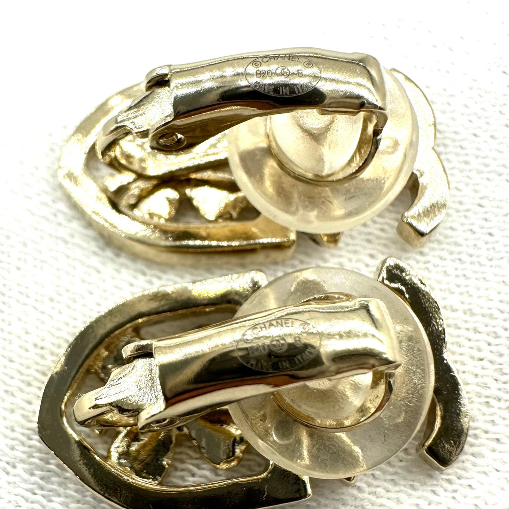 シャネル Shield Clover Rhinestone Double CC Clip-On イヤリング