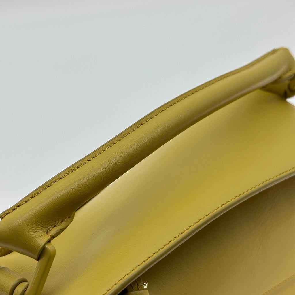 Loewe Puzzle Edge Bag Monochrome Calfskin Small Yellow