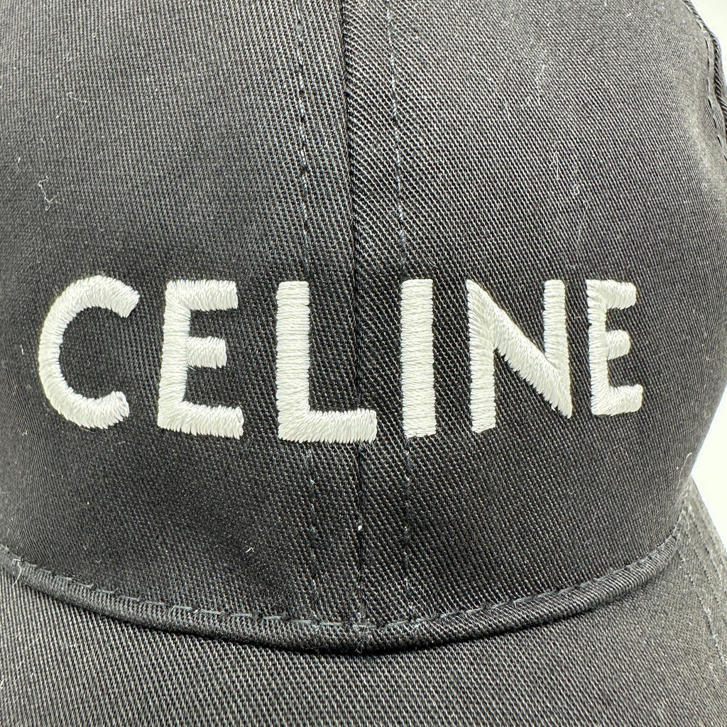 Celine Logo Cap L Cotton Black Wears Marked With odor Lint on fabric Frayed