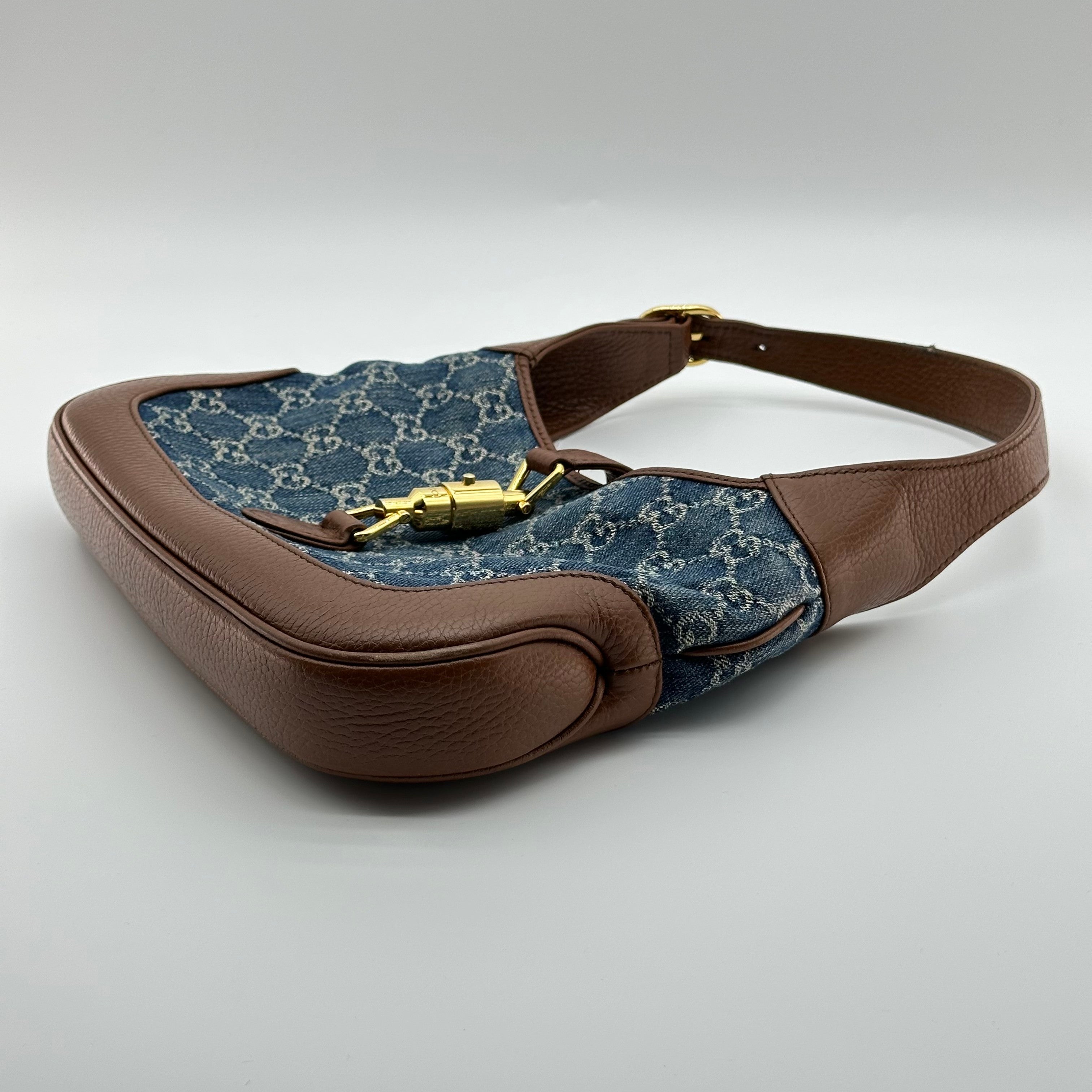 Gucci Burgundy GG Supreme Jackie 1961 Small Shoulder Bag