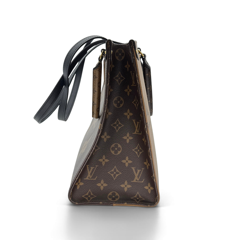 Louis Vuitton Giant Monogram Reverse On the Go MM M45321 Brown There was an RFID response