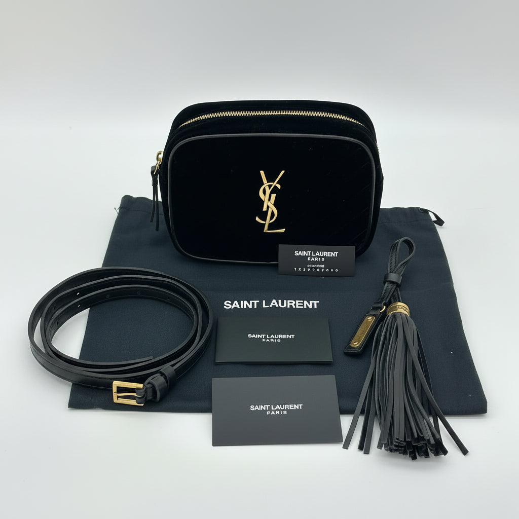 SAINT LAURENT PARIS Riñonera de terciopelo con puntada en V Bolsa para cámara negra