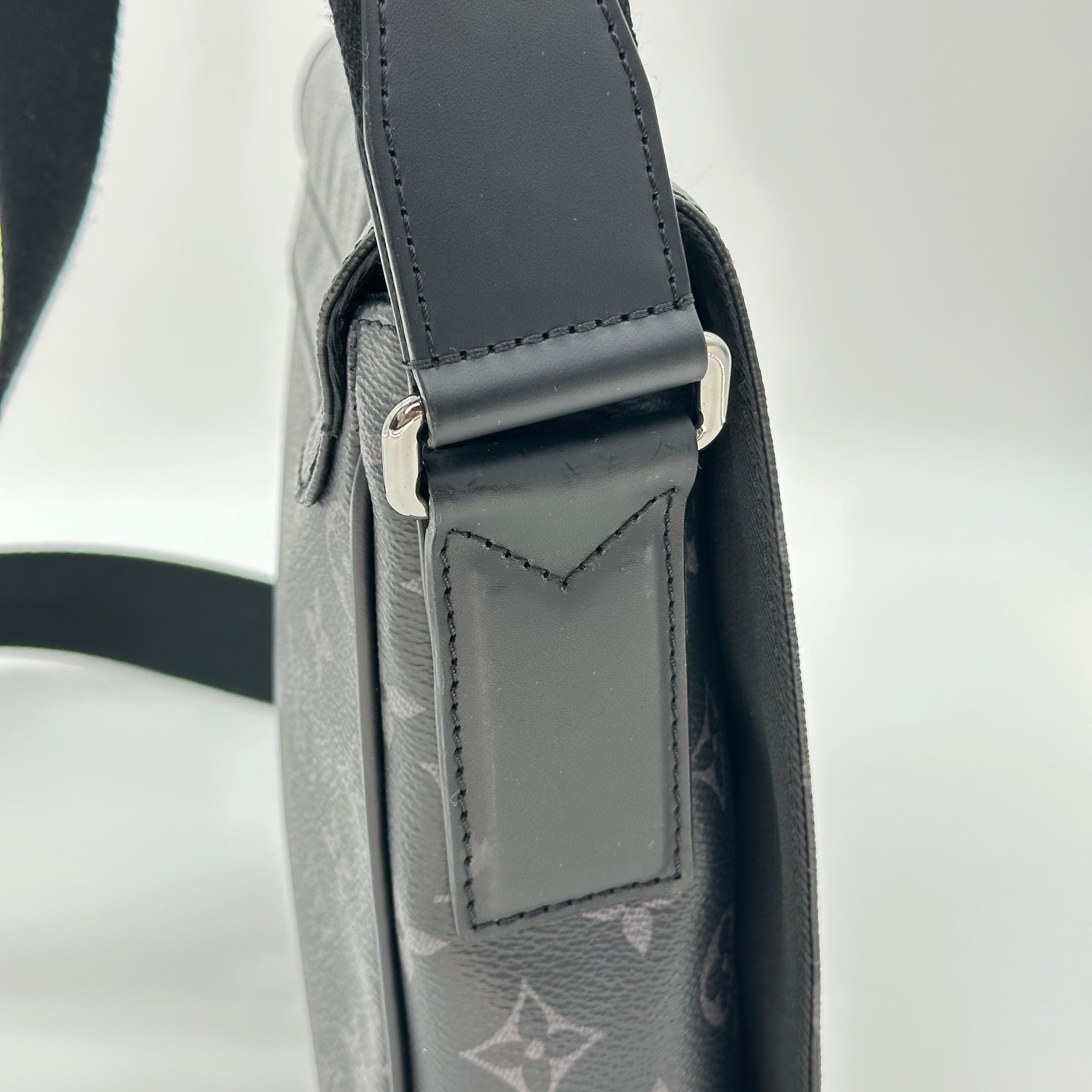 Louis Vuitton LOUIS VUITTON District PM Monogram Eclipse Black Gray Silver