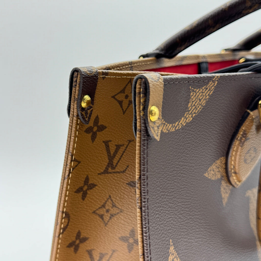 Louis Vuitton Giant Monogram Reverse On the Go MM M45321 Brown There was an RFID response
