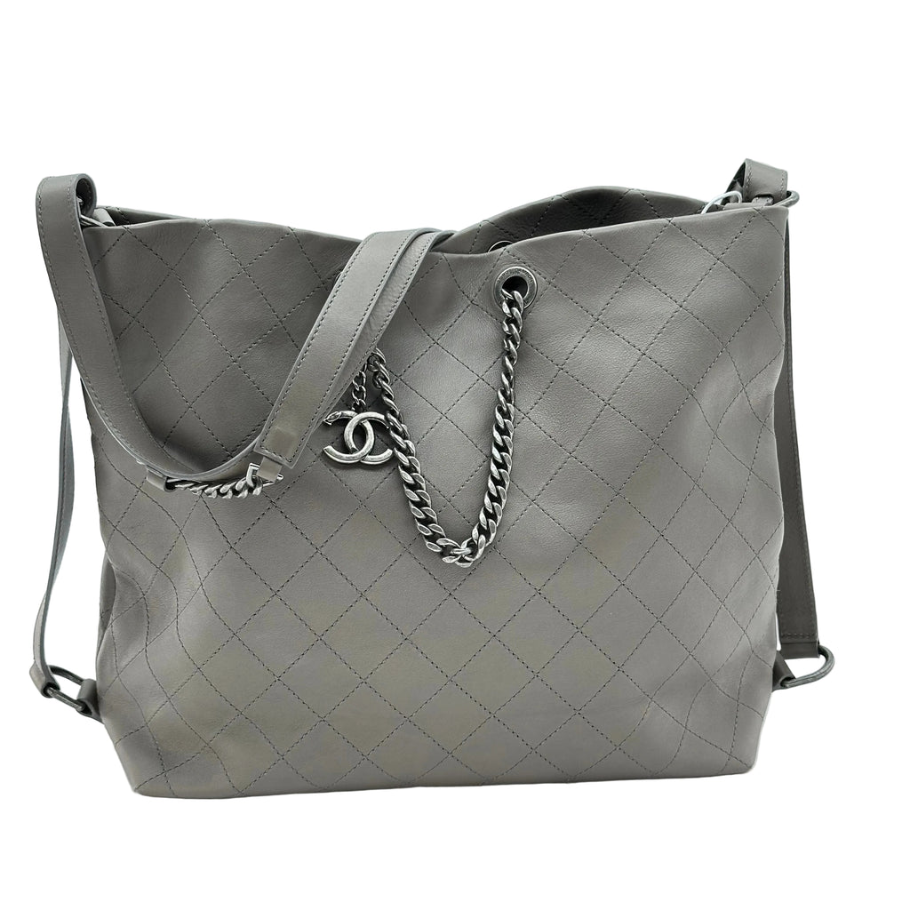 シャネル Urban Allure チェーン Handle ホーボー Stitched カーフスキン ミディアム 24 シリーズ